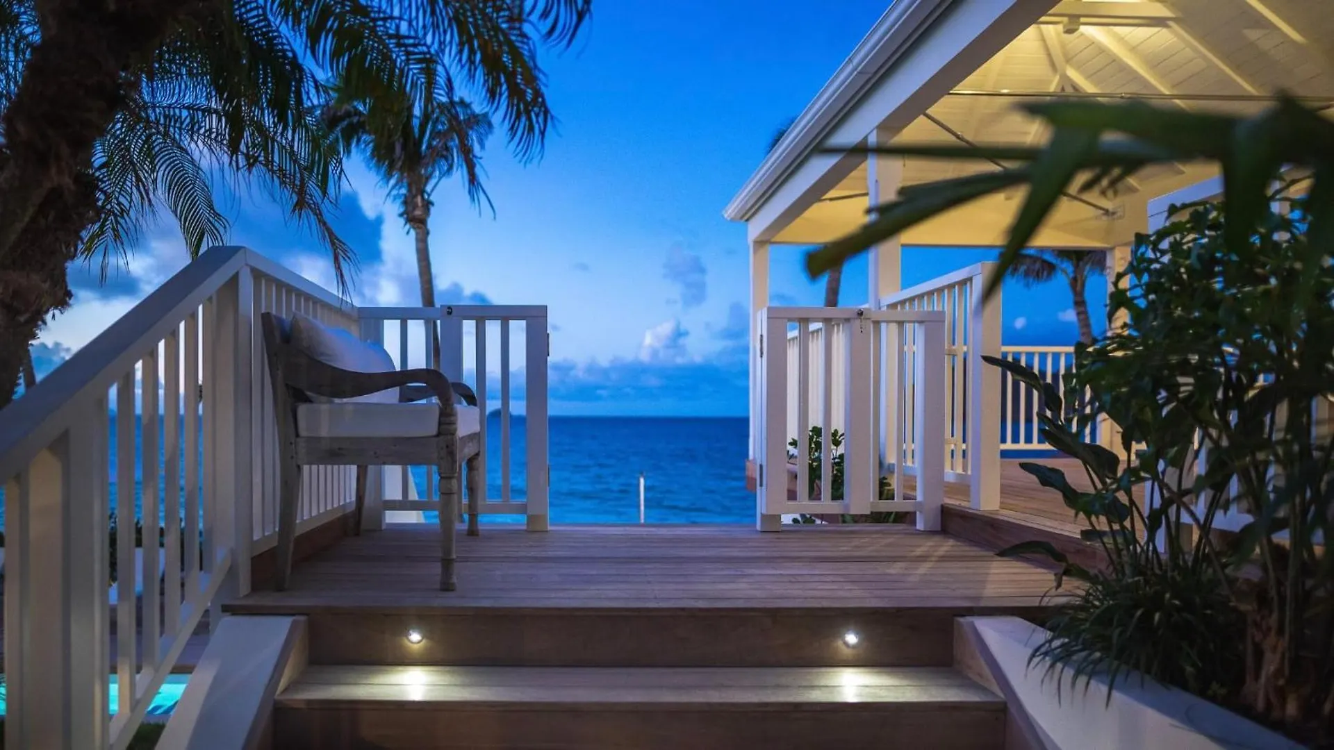 Luxurious Beachfront Villa in Flamands 0*,  سانت بارتيليمي