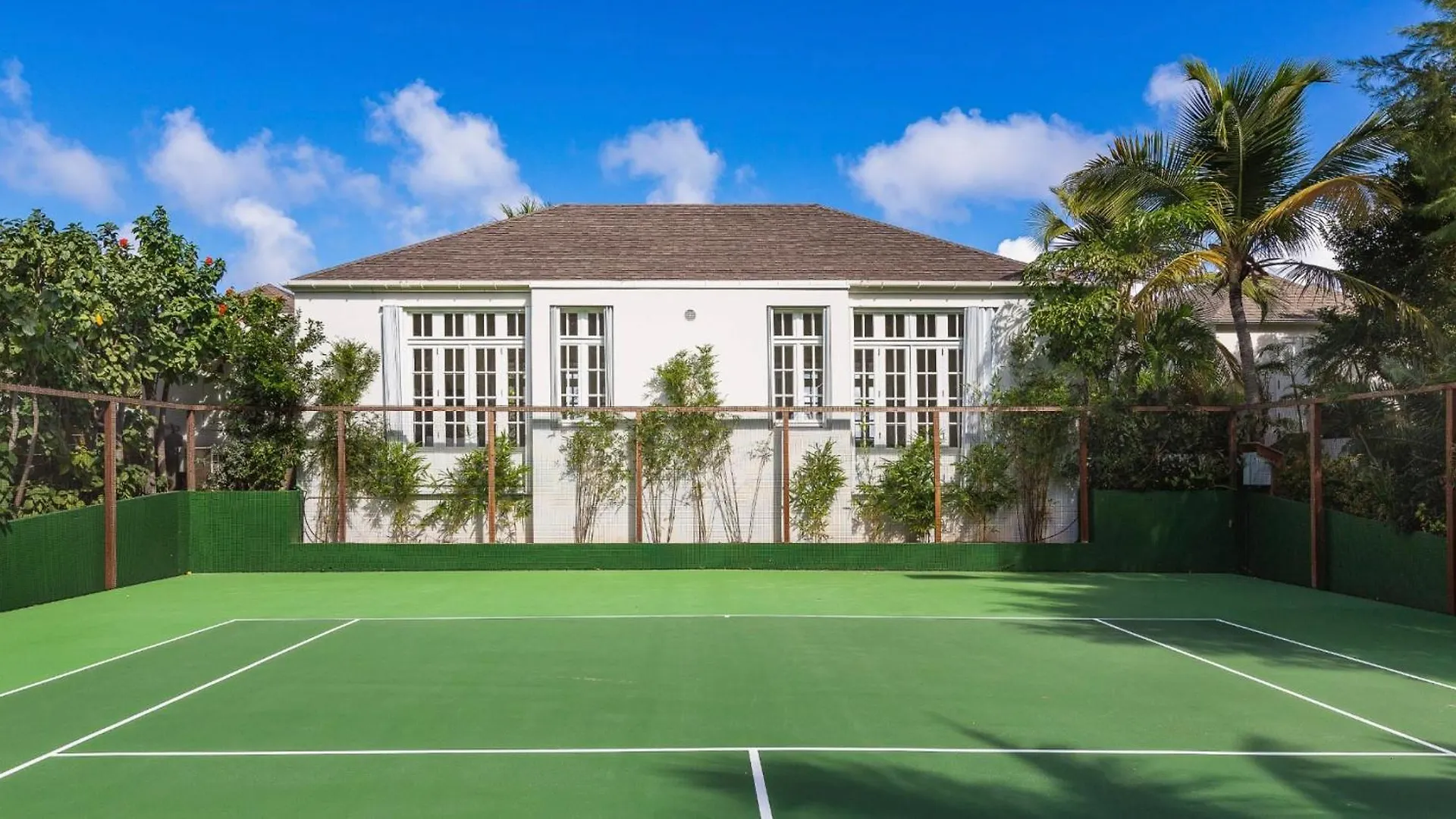 Luxurious Beachfront Villa in Flamands سانت بارتيليمي